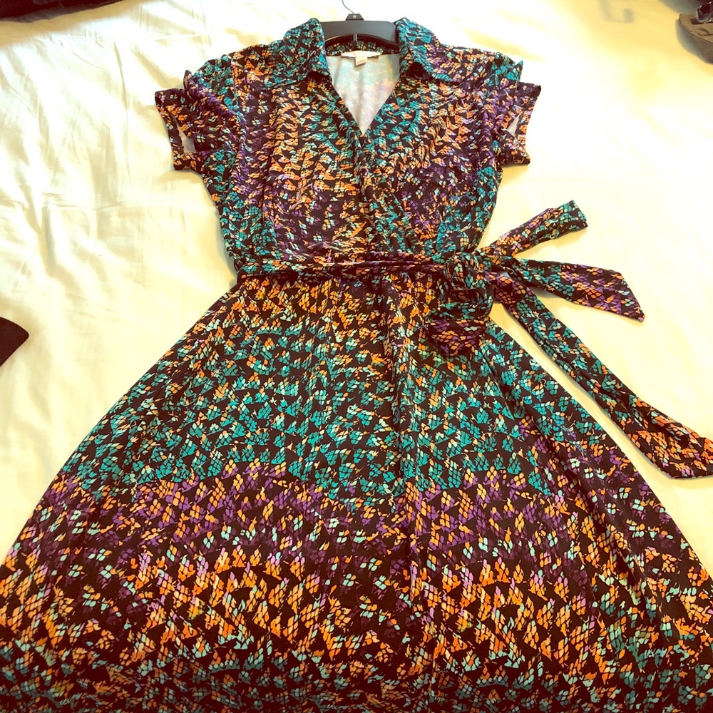Faux wrap dress in fun colorful print!